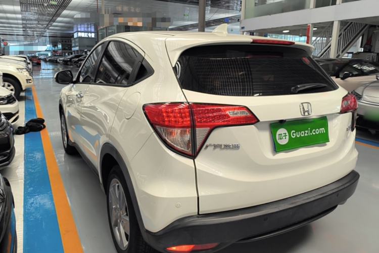 Used Honda Vezel 2020 1.5L CVT Elite Edition Exterior 2