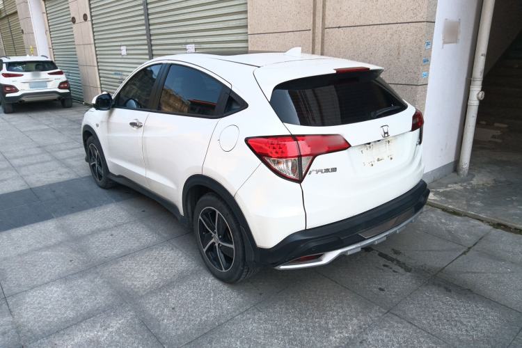 Used Honda Vezel 2020 1.5L CVT Pioneer Edition Exterior 2