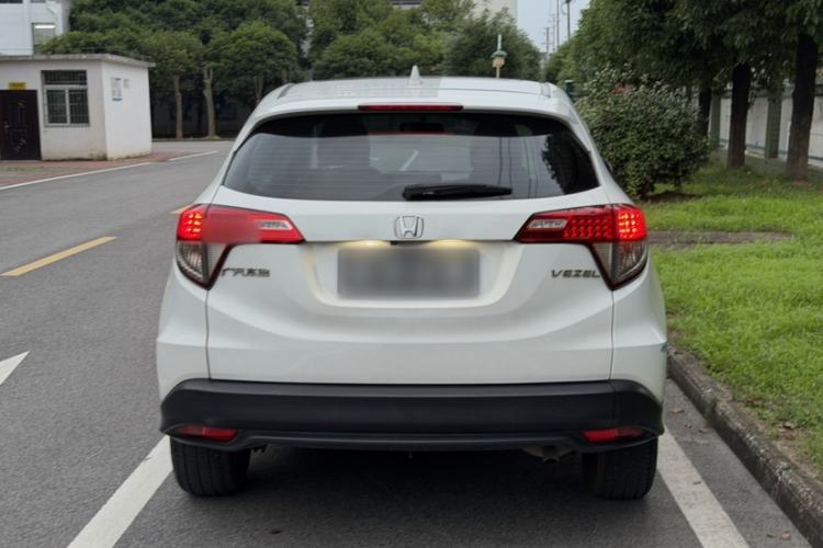 Used Honda Vezel 2020 1.5L CVT Pioneer Edition Exterior 2