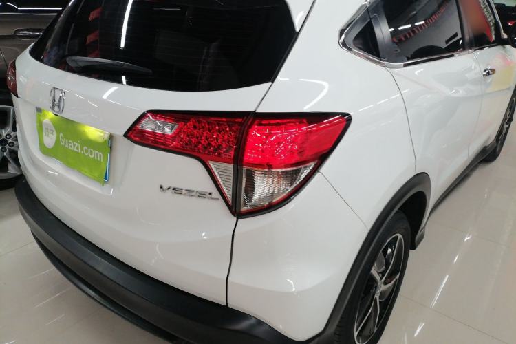 Used Honda Vezel 2020 1.5L CVT Pioneer Edition Exterior 3