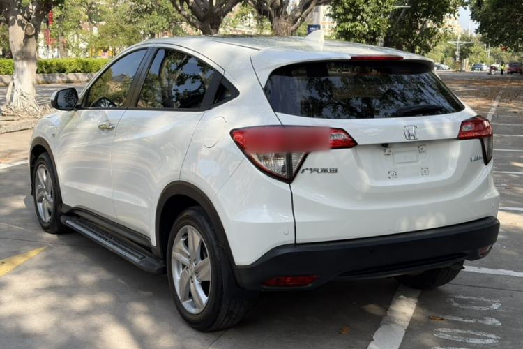 Used Honda Vezel 2020 1.5L CVT Elite Edition Exterior 3