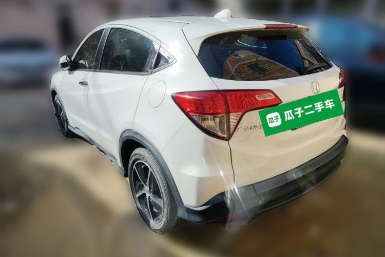 Used Honda Vezel 2020 1.5L CVT Pioneer Edition Exterior 3