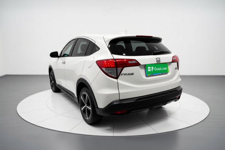 Used Honda Vezel 2020 1.5L CVT Pioneer Edition Exterior 3