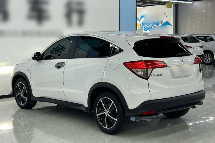 Used Honda Vezel 2020 1.5L CVT Pioneer Edition Exterior 3