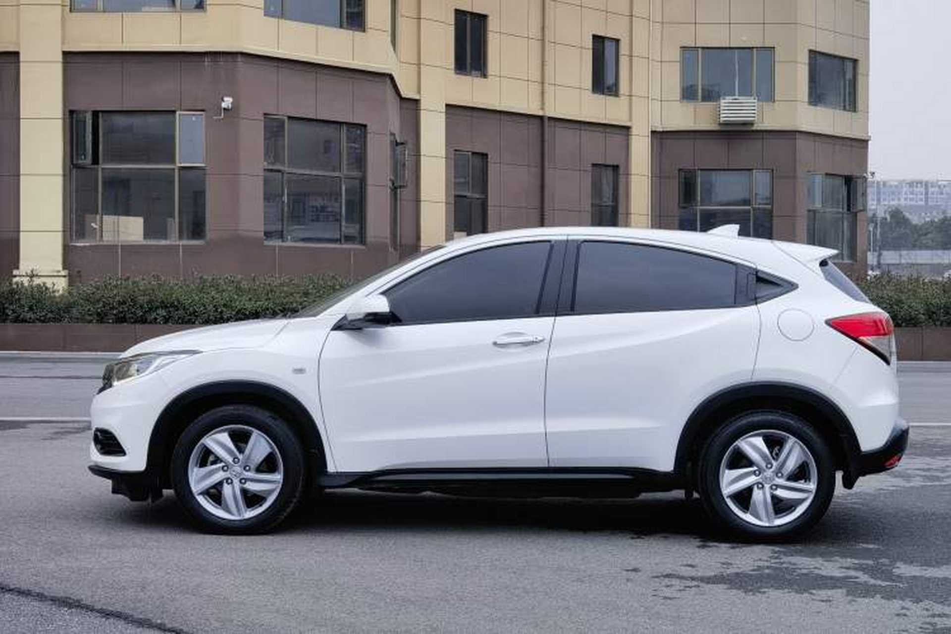 Used Honda Vezel 2020 1.5L CVT Elite Edition Exterior 3