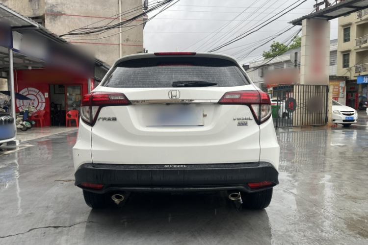 Used Honda Vezel 2020 220 TURBO CVT Luxury Edition Exterior 3