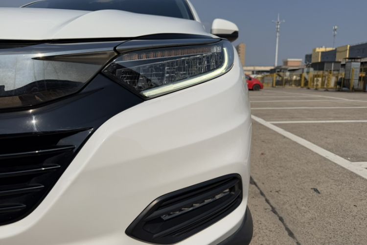 Used Honda Vezel 2020 220 TURBO CVT Luxury Edition Exterior 3