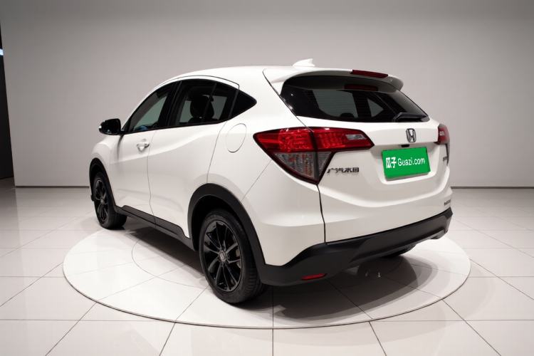 Used Honda Vezel 2020 1.5L CVT Pioneer Edition Exterior 3