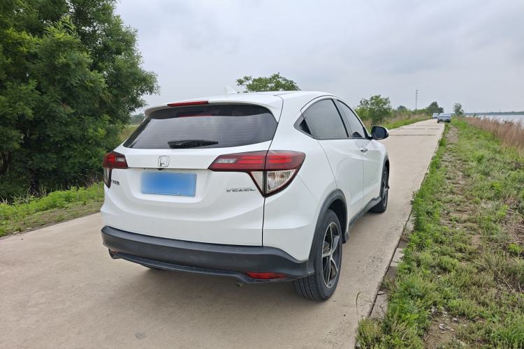 Used Honda Vezel 2020 1.5L CVT Luxury Edition Exterior 4
