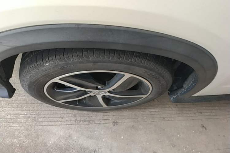 Used Honda Vezel 2020 1.5L CVT Pioneer Edition Exterior 4