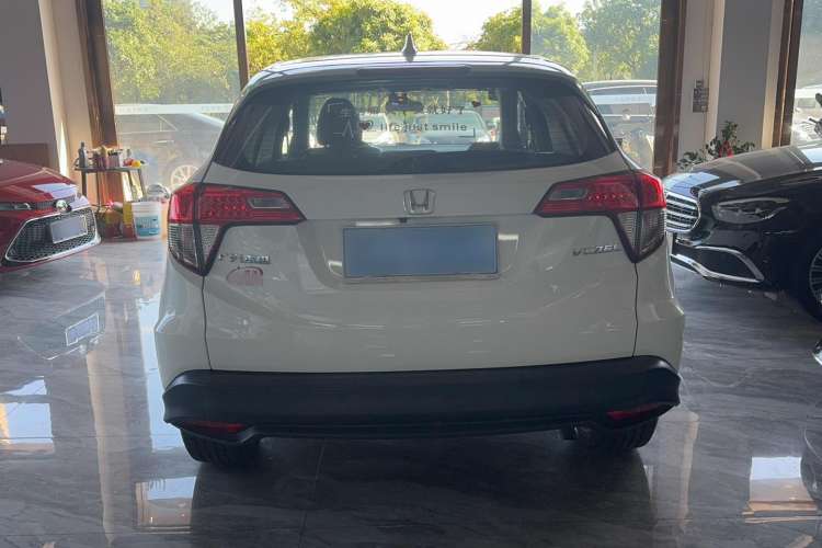 Used Honda Vezel 2020 1.5L CVT Pioneer Edition Exterior 4