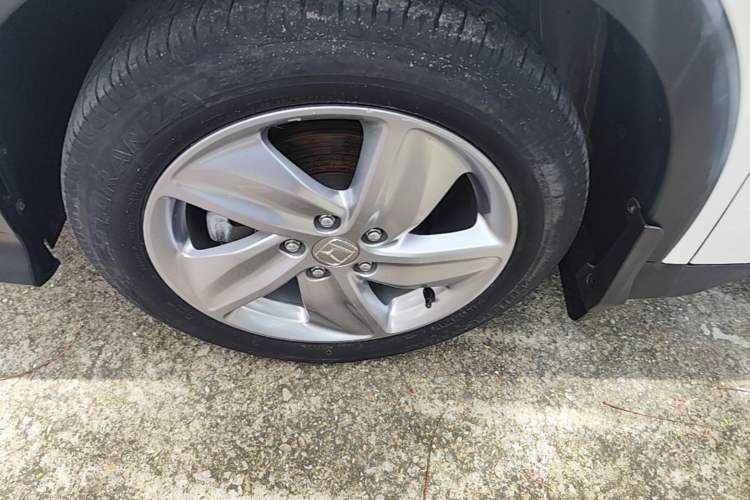 Used Honda Vezel 2020 220 TURBO CVT Elite Edition Exterior 4