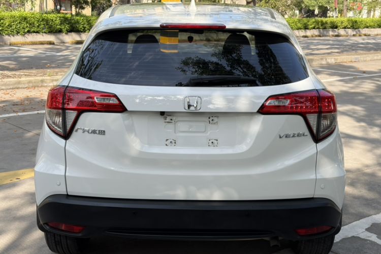 Used Honda Vezel 2020 1.5L CVT Elite Edition Exterior 4
