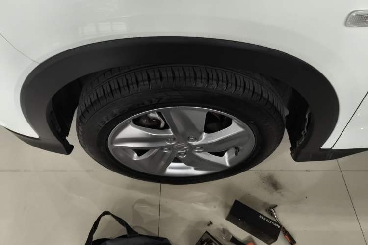 Used Honda Vezel 2020 1.5L CVT Elite Edition Exterior 4