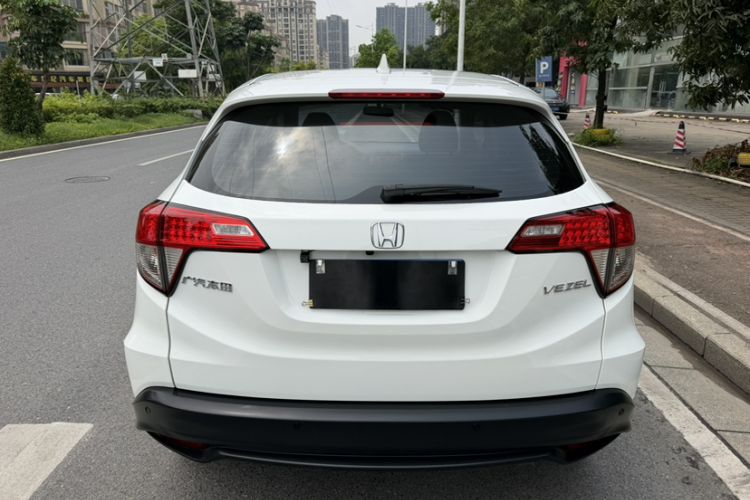 Used Honda Vezel 2020 1.5L CVT Pioneer Edition Exterior 4