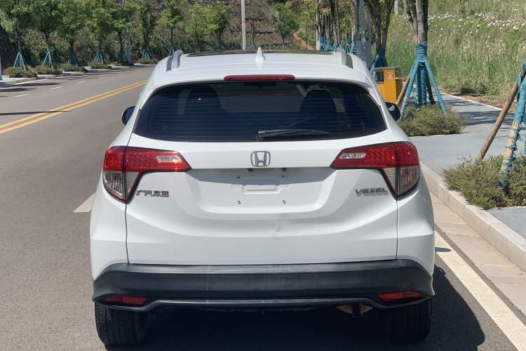 Used Honda Vezel 2020 1.5L CVT Pioneer Edition Exterior 4