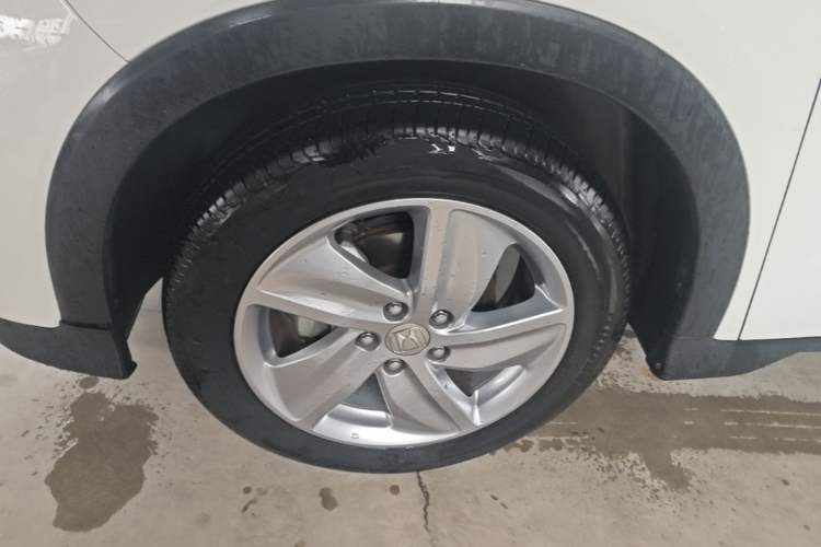 Used Honda Vezel 2020 1.5L CVT Elite Edition Exterior 4