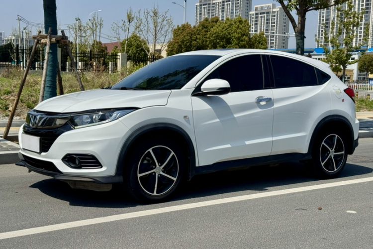 Used Honda Vezel 2020 1.5L CVT Pioneer Edition Exterior 4