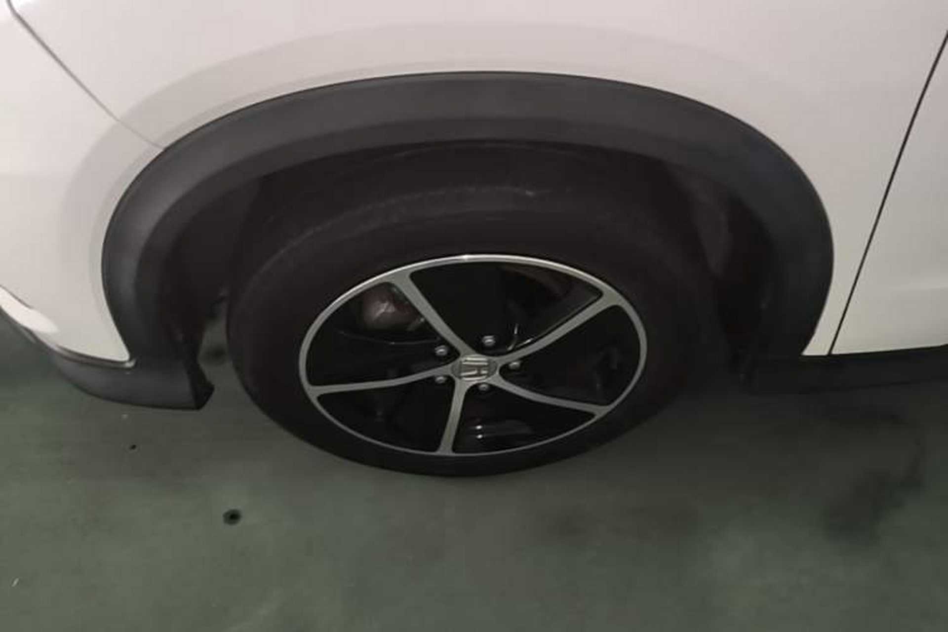 Used Honda Vezel 2020 1.5L CVT Luxury Edition Exterior 4