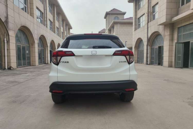 Used Honda Vezel 2020 1.5L CVT Luxury Edition Exterior 4