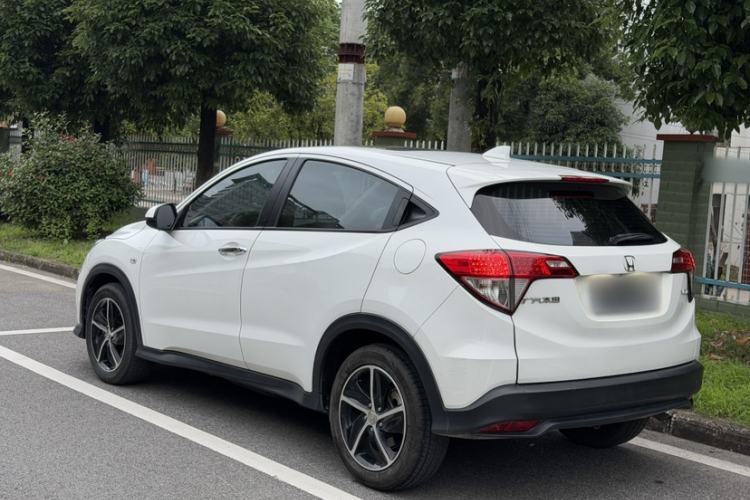 Used Honda Vezel 2020 1.5L CVT Pioneer Edition Exterior 4