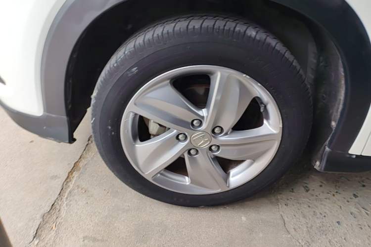 Used Honda Vezel 2020 1.5L CVT Elite Edition Exterior 4
