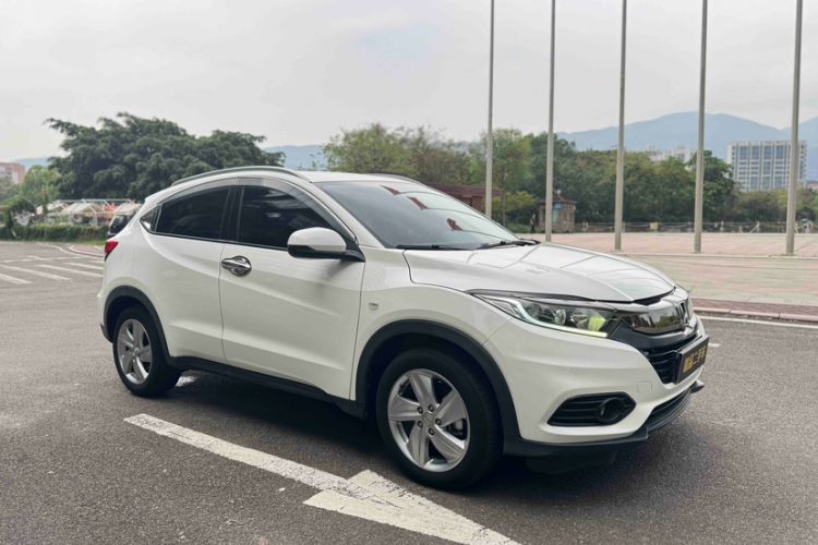 Used Honda Vezel 2020 220 TURBO CVT Elite Edition Exterior 5