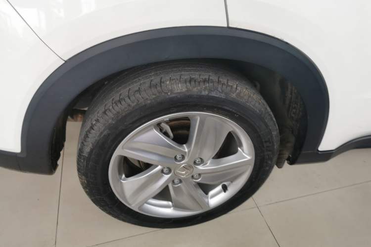 Used Honda Vezel 2020 220 TURBO CVT Elite Edition Exterior 5