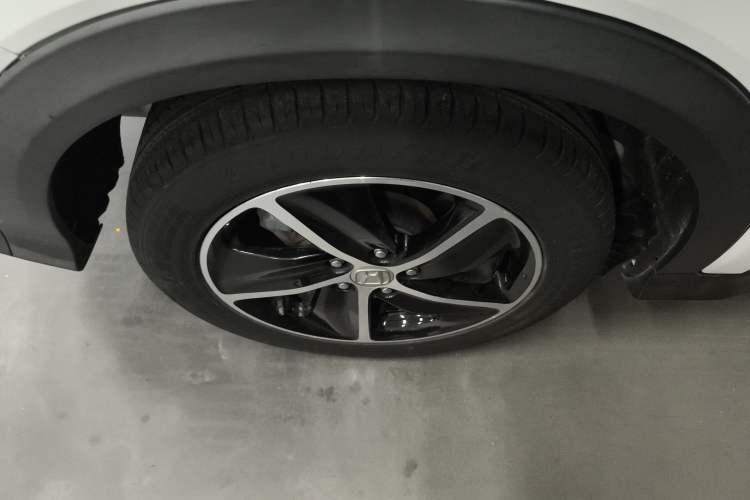 Used Honda Vezel 2020 1.5L CVT Pioneer Edition Exterior 5