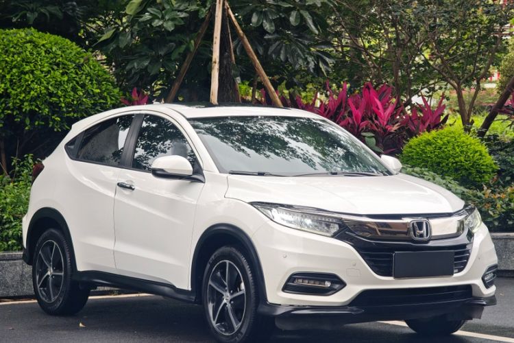 Used Honda Vezel 2020 1.5L CVT Luxury Edition Exterior 5
