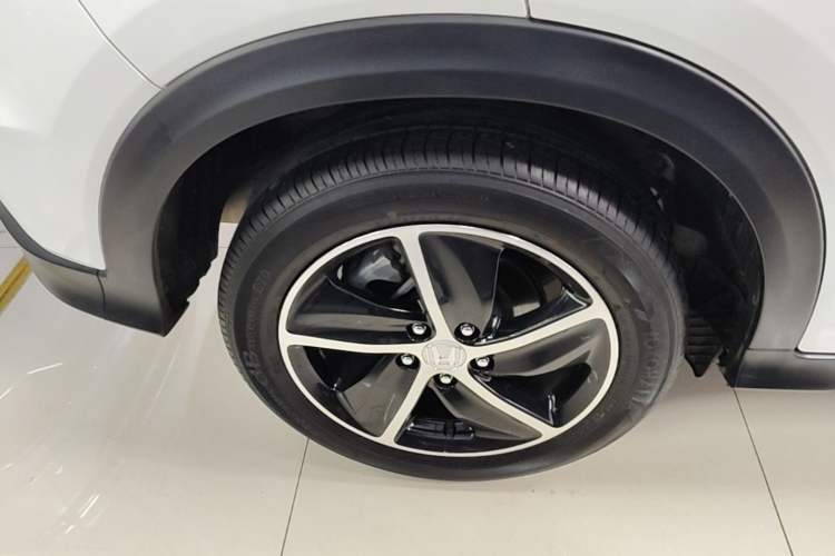 Used Honda Vezel 2020 1.5L CVT Pioneer Edition Exterior 5