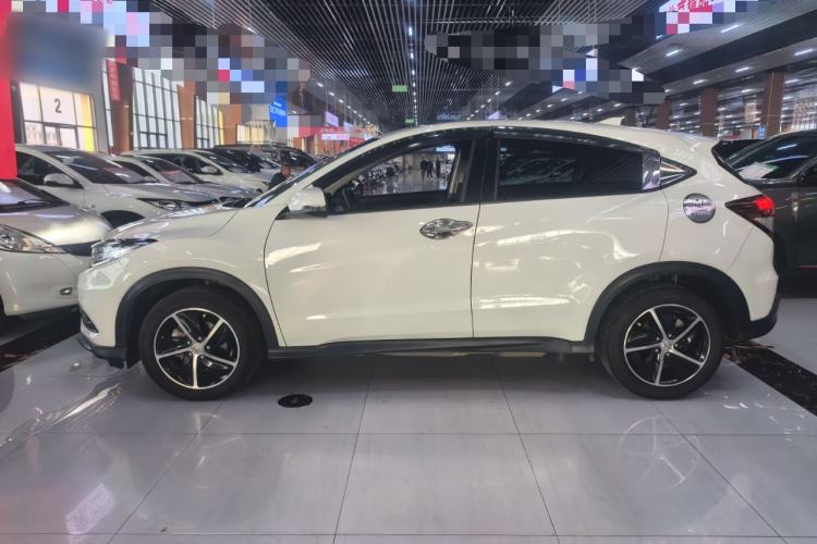 Used Honda Vezel 2020 220 TURBO CVT Luxury Edition Exterior 5