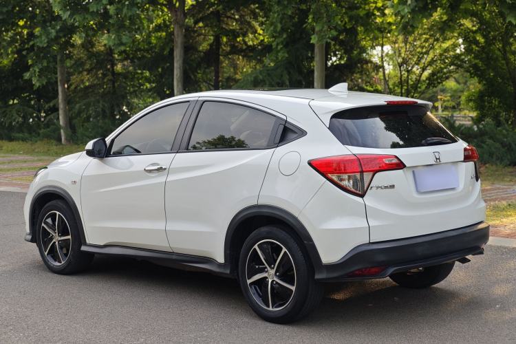 Used Honda Vezel 2020 1.5L CVT Pioneer Edition Exterior 5