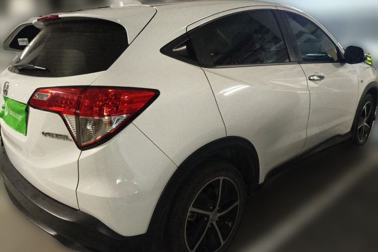 Used Honda Vezel 2020 1.5L CVT Pioneer Edition Exterior 5