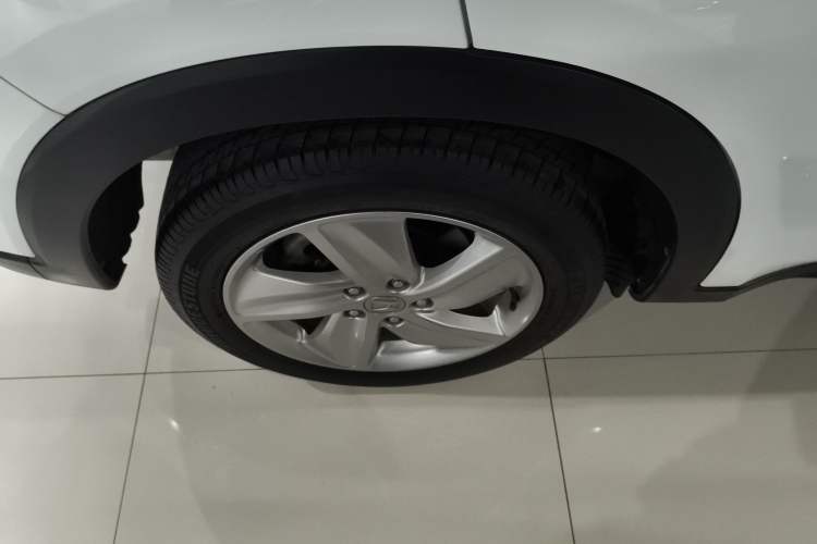 Used Honda Vezel 2020 1.5L CVT Elite Edition Exterior 5