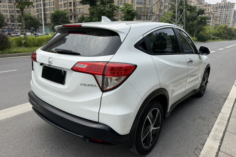 Used Honda Vezel 2020 1.5L CVT Pioneer Edition Exterior 5