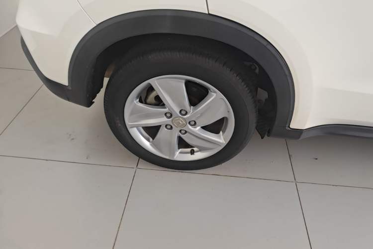 Used Honda Vezel 2020 1.5L CVT Elite Edition Exterior 5
