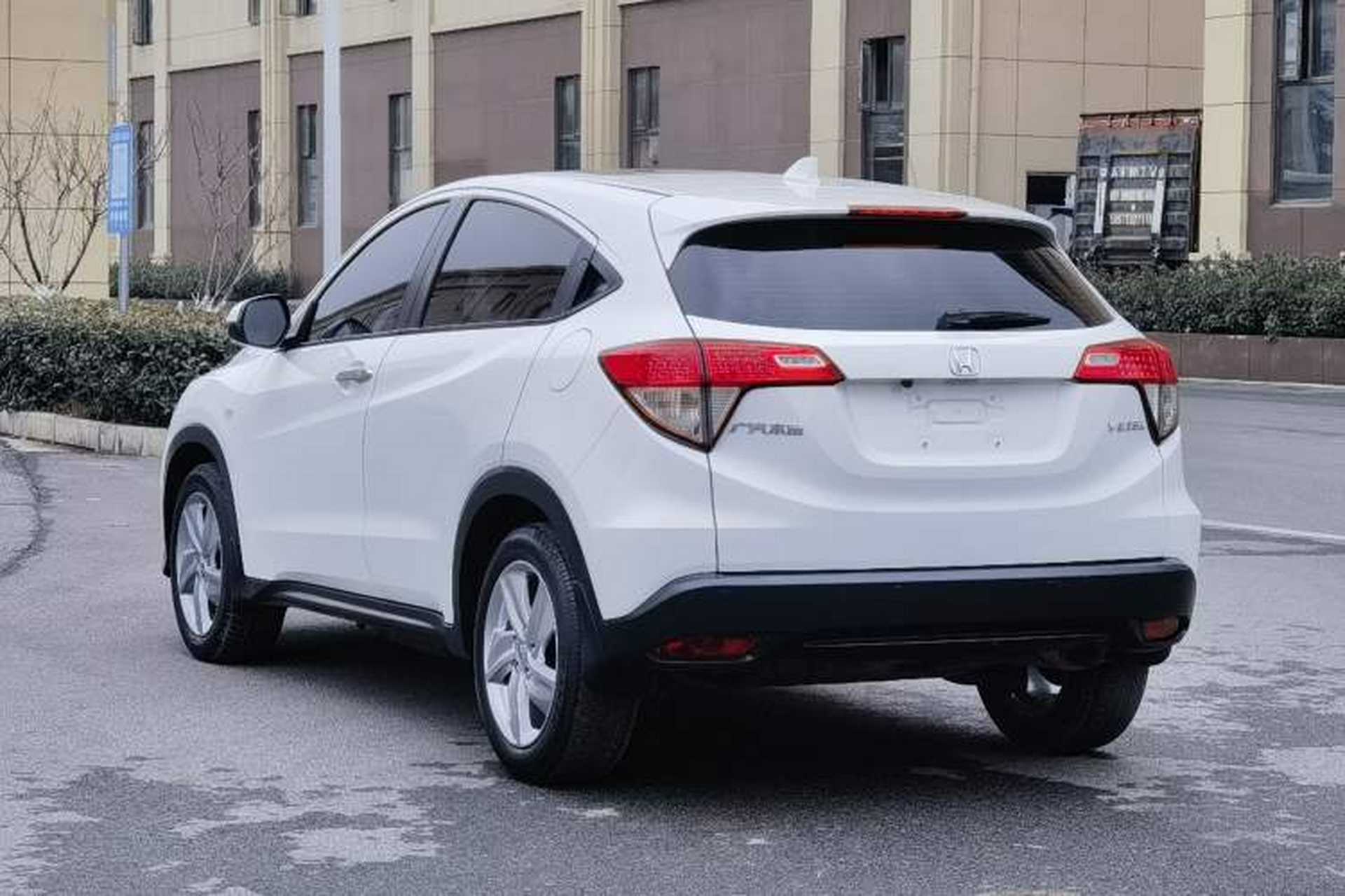 Used Honda Vezel 2020 1.5L CVT Elite Edition Exterior 5