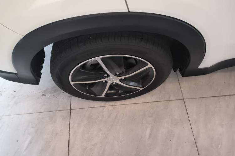 Used Honda Vezel 2020 1.5L CVT Luxury Edition Exterior 5