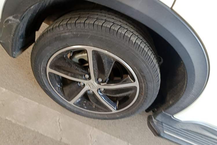 Used Honda Vezel 2020 1.5L CVT Pioneer Edition Exterior 5