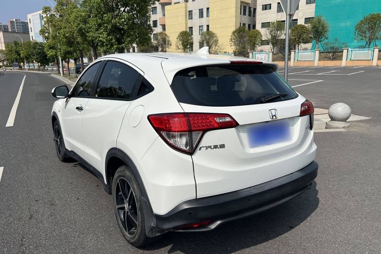 Used Honda Vezel 2020 1.5L CVT Pioneer Edition Exterior 5