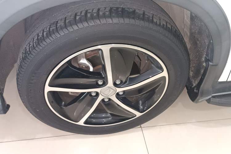 Used Honda Vezel 2020 1.5L CVT Pioneer Edition Exterior 5