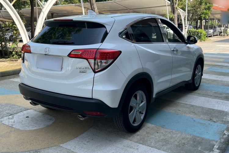 Used Honda Vezel 2020 220 TURBO CVT Elite Edition Exterior 6
