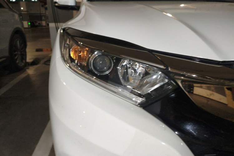 Used Honda Vezel 2020 1.5L CVT Pioneer Edition Exterior 6