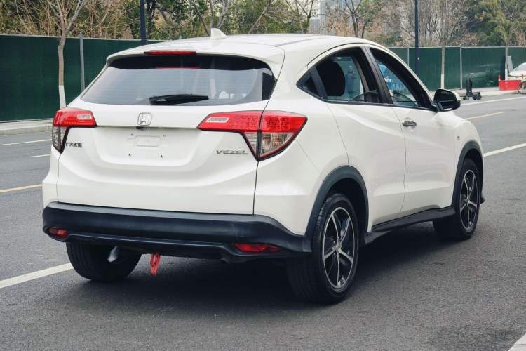 Used Honda Vezel 2020 1.5L CVT Pioneer Edition Exterior 6