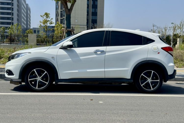 Used Honda Vezel 2020 1.5L CVT Pioneer Edition Exterior 6