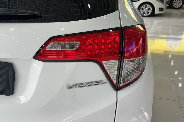 Used Honda Vezel 2020 1.5L CVT Elite Edition Exterior 6