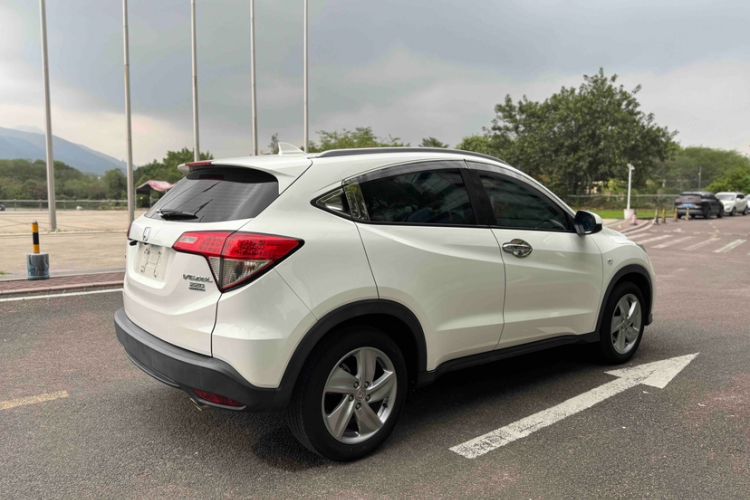 Used Honda Vezel 2020 220 TURBO CVT Elite Edition Exterior 7