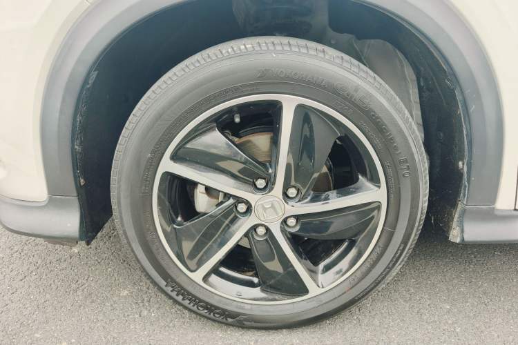 Used Honda Vezel 2020 1.5L CVT Pioneer Edition Exterior 8