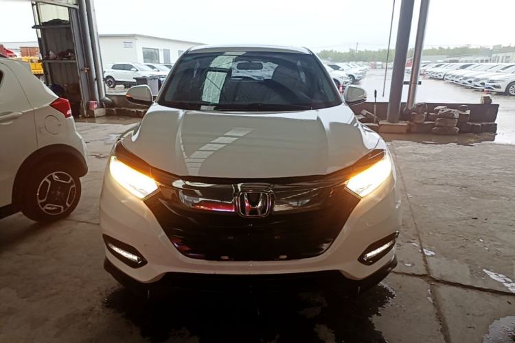 Used Honda Vezel 2020 1.5L CVT Luxury Edition Front